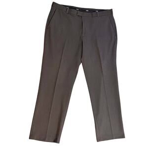 Izod Dress Pants Mens Size 38x29 Gray Straight Leg Classic Flat Front Trousers